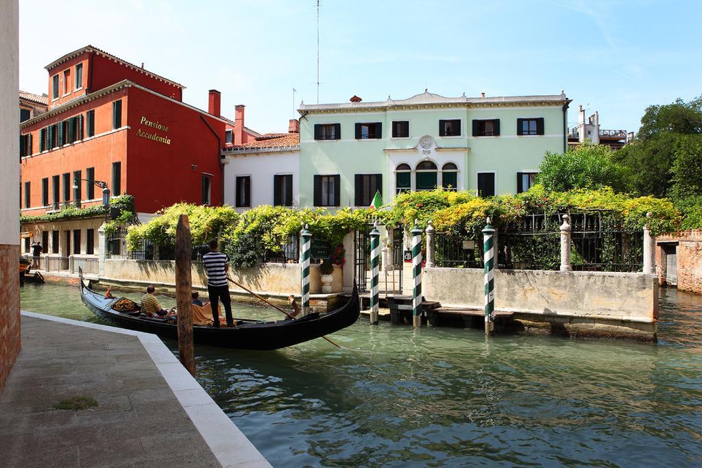 Pensione Accademia - Villa Maravege Venice Exterior photo